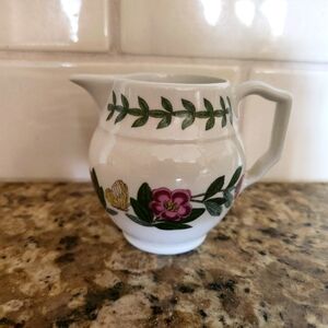 PORTMIERION GARDEN BOTANIC TINY CREAMER 3 INCHES TALL